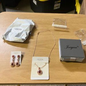 Joeyan Women's 18K Plate Crystal Jewelry Set: Necklace, Earrings OS NIB